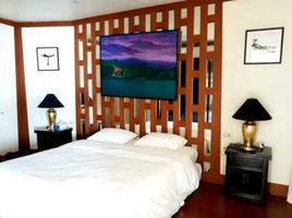 3 Schlafzimmer Wohnung zu verkaufen im Baan Somprasong, Na Chom Thian