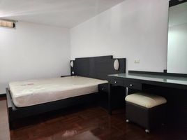 2 Schlafzimmer Wohnung zu vermieten im Charktip Court, Khlong Tan Nuea