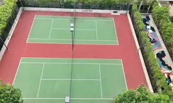 图片 2 of the Tennis Court at The Met