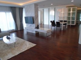 3 Bedroom Apartment for rent at Tonson Court (Leasehold), Lumphini