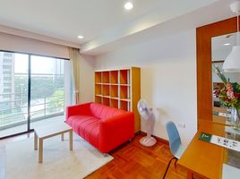 1 Schlafzimmer Appartement zu vermieten im Baan Somthavil, Lumphini