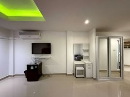 โรงแรม 16 ห้องนอน ให้เช่า ในทำเล วัดชัยมงคล, เมืองพัทยา, เมืองพัทยา