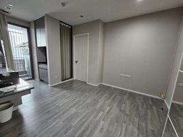 1 Bedroom Condo for sale at The Room Sukhumvit 69, Phra Khanong Nuea