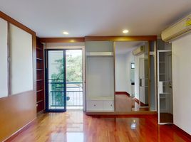 3 Bedroom Townhouse for rent at Private Sukhumvit, Khlong Tan Nuea