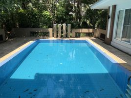 4 Schlafzimmer Villa zu vermieten im Sukhumvit 36 Garden Village, Khlong Tan