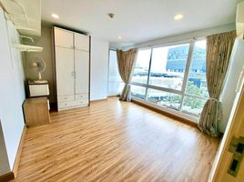 2 Bedroom Condo for rent at Le Crique Condo, Bang Chak