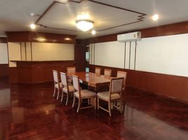 3 Schlafzimmer Appartement zu vermieten im Le Chateau Mansion, Khlong Tan Nuea, Watthana