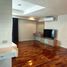 4 Bedroom Apartment for rent at Cosmo Villa, Khlong Toei