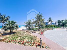 1 बेडरूम अपार्टमेंट for sale at Fayrouz, Bab Al Bahar, Al Marjan Island