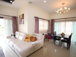 3 Bedroom House for rent at Emerald Green, Thap Tai