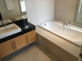 2 Bedroom Condo for rent at Fullerton Sukhumvit, Phra Khanong