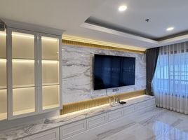 2 Schlafzimmer Wohnung zu vermieten im Baan Ploenchit, Lumphini, Pathum Wan, Bangkok