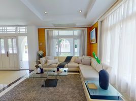 3 Bedroom House for sale at Perfect Masterpiece Ekamai-Ramintra, Lat Phrao