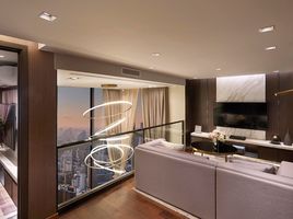 2 Bedroom Condo for sale at Cloud Residences SKV23, Khlong Toei Nuea