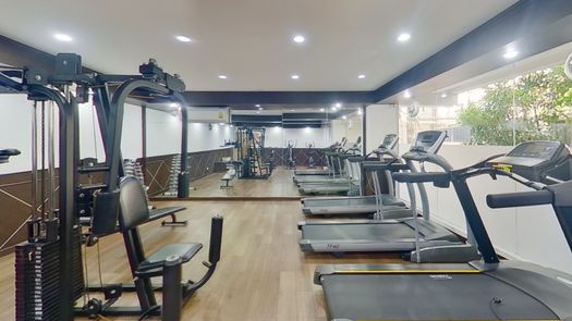 Fotos 1 of the Fitnessstudio at Grandville House Condominium