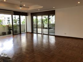 3 Schlafzimmer Appartement zu vermieten im Charan Mansion, Khlong Toei Nuea