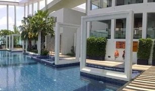 1 Bedroom Condo for sale in Sam Sen Nai, Bangkok Rhythm Phahol-Ari