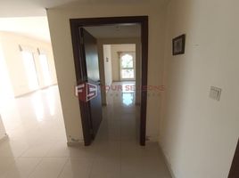 1 Bedroom Condo for sale at Yakout, Bab Al Bahar, Al Marjan Island