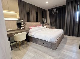 Studio Apartment for rent at Life One Wireless, Lumphini