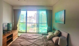 2 Bedrooms Condo for sale in Khlong Toei, Bangkok The Lakes