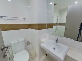 1 спален Квартира в аренду в Ideo Verve Sukhumvit, Phra Khanong Nuea