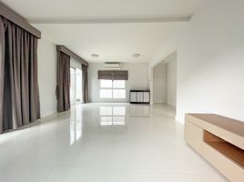 3 Bedroom House for rent at Perfect Place Ratchapruk, Bang Rak Noi, Mueang Nonthaburi, Nonthaburi, Thailand