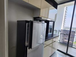 1 Schlafzimmer Wohnung zu vermieten im The Room Sukhumvit 62, Bang Chak