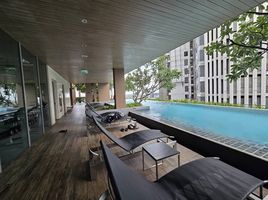 2 Bedroom Condo for rent at The Lofts Ekkamai, Phra Khanong, Khlong Toei