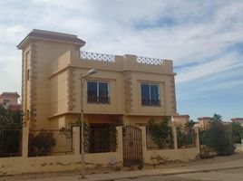 3 Bedroom Villa for sale at Golf Al Solimania, Cairo Alexandria Desert Road, 6 October City, Giza