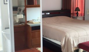 Phra Khanong, ဘန်ကောက် Sukhumvit Plus တွင် 2 အိပ်ခန်းများ ကွန်ဒို ရောင်းရန်အတွက်