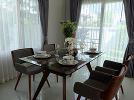 3 Schlafzimmer Villa zu vermieten im Siwalee Meechok, San Phisuea, Mueang Chiang Mai