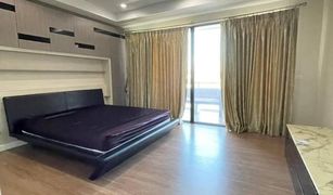 Phra Khanong, ဘန်ကောက် Bless Town Sukhumvit 50 တွင် 3 အိပ်ခန်းများ တိုက်တန်း ရောင်းရန်အတွက်