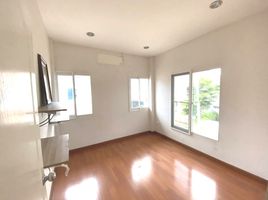 4 Bedroom House for sale in Bangkok, Sai Mai, Bangkok