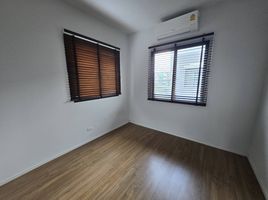 3 Bedroom Townhouse for sale at Grande Pleno Suksawat-Rama 3, Bang Mot