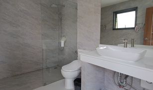 4 Bedrooms House for sale in Maenam, Koh Samui 