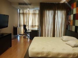 1 Bedroom Condo for rent at Nusasiri Grand, Phra Khanong