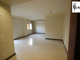 3 Schlafzimmer Appartement zu verkaufen im Family City, North Investors Area, New Cairo City