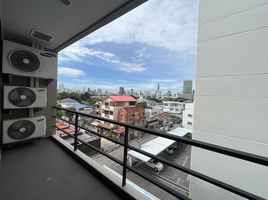2 Bedroom Apartment for rent at The Tempo Phaholyothin, Sam Sen Nai