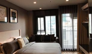 Studio Condo for sale in Lumphini, Bangkok Life One Wireless