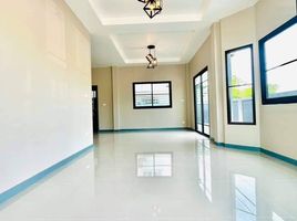 4 Schlafzimmer Haus zu verkaufen in Bang Kruai, Nonthaburi, Bang Kruai, Bang Kruai