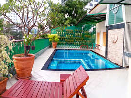 Studio Condo for rent at Royal Ivory Nana Hotel Bangkok, Khlong Toei, Khlong Toei