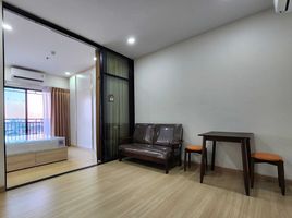 1 Bedroom Condo for rent at Supalai Loft Yaek Fai Chai station, Bang Khun Si, Bangkok Noi, Bangkok, Thailand