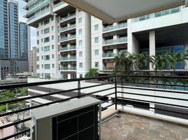 3 спален Кондо в аренду в Lumpini Suite Sukhumvit 41, Khlong Tan Nuea