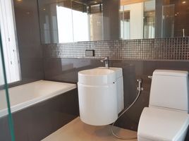 2 Schlafzimmer Appartement zu verkaufen im Rhythm Sukhumvit 50, Phra Khanong