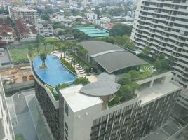 2 Schlafzimmer Appartement zu vermieten im Supalai Oriental Sukhumvit 39, Khlong Tan Nuea