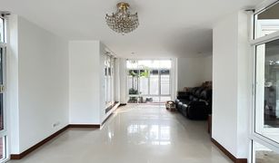 北榄府 Bang Mueang Flora Ville Srinagarindra-Thepharak 3 卧室 屋 售 