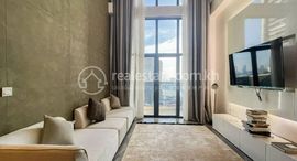 FULLY FURNISHED TWO BEDROOM DUPLEX STYLE FOR SALE中可用单位