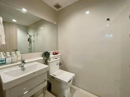 2 Bedroom Condo for rent at Life One Wireless, Lumphini