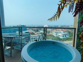 1 Schlafzimmer Wohnung zu verkaufen im The Riviera Ocean Drive, Nong Prue