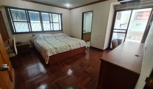 Khlong Tan Nuea, ဘန်ကောက် Rin House တွင် 2 အိပ်ခန်းများ ကွန်ဒို ရောင်းရန်အတွက်